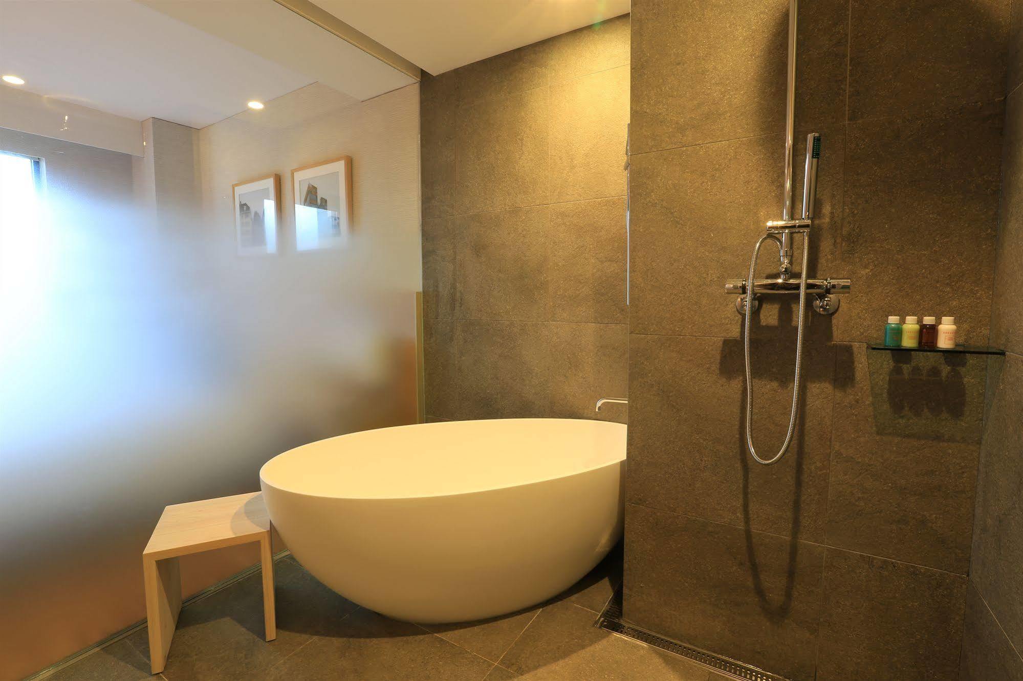 Borjomi Boutique Seoul Hotel Bagian luar foto