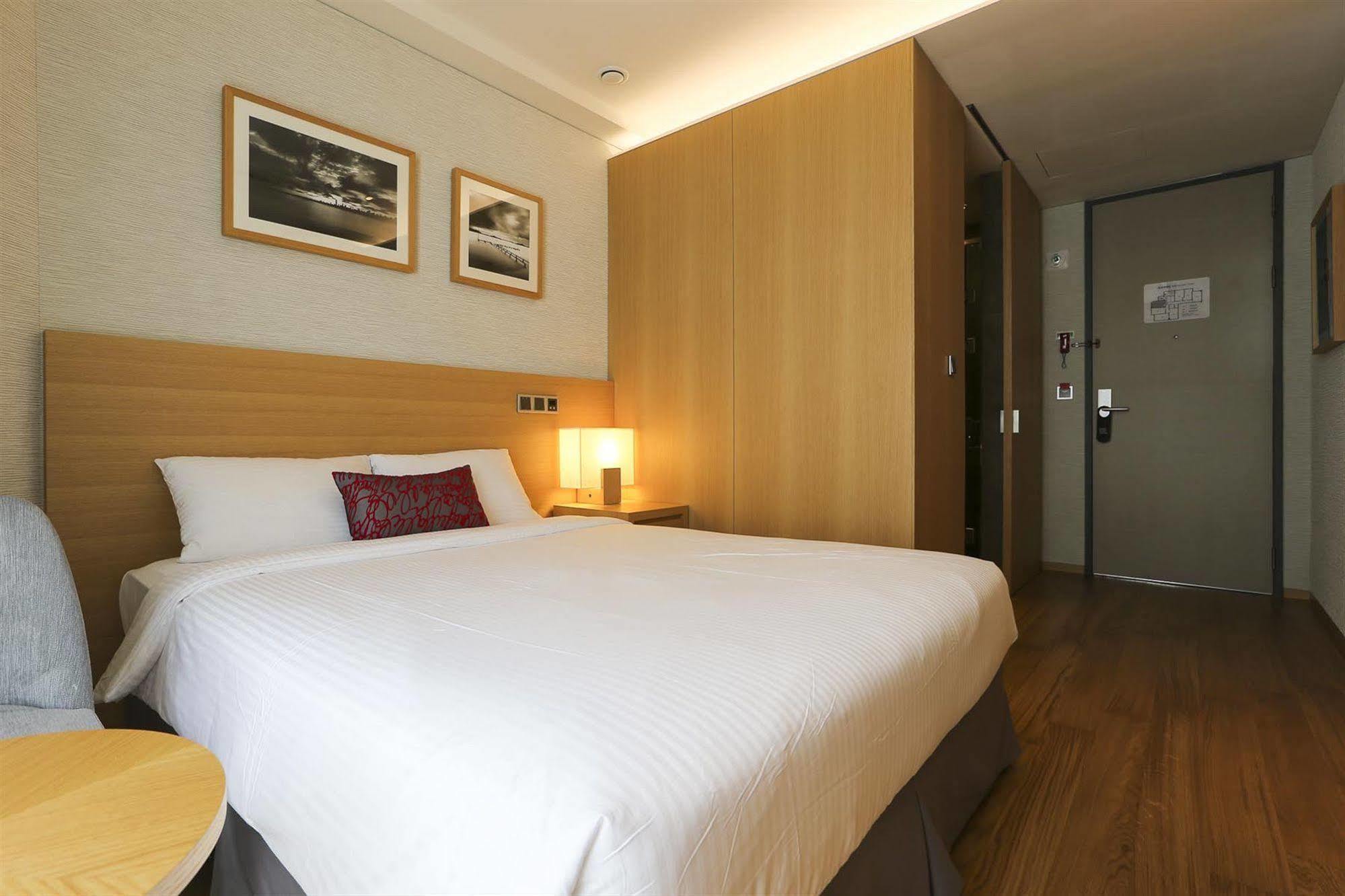 Borjomi Boutique Seoul Hotel Bagian luar foto